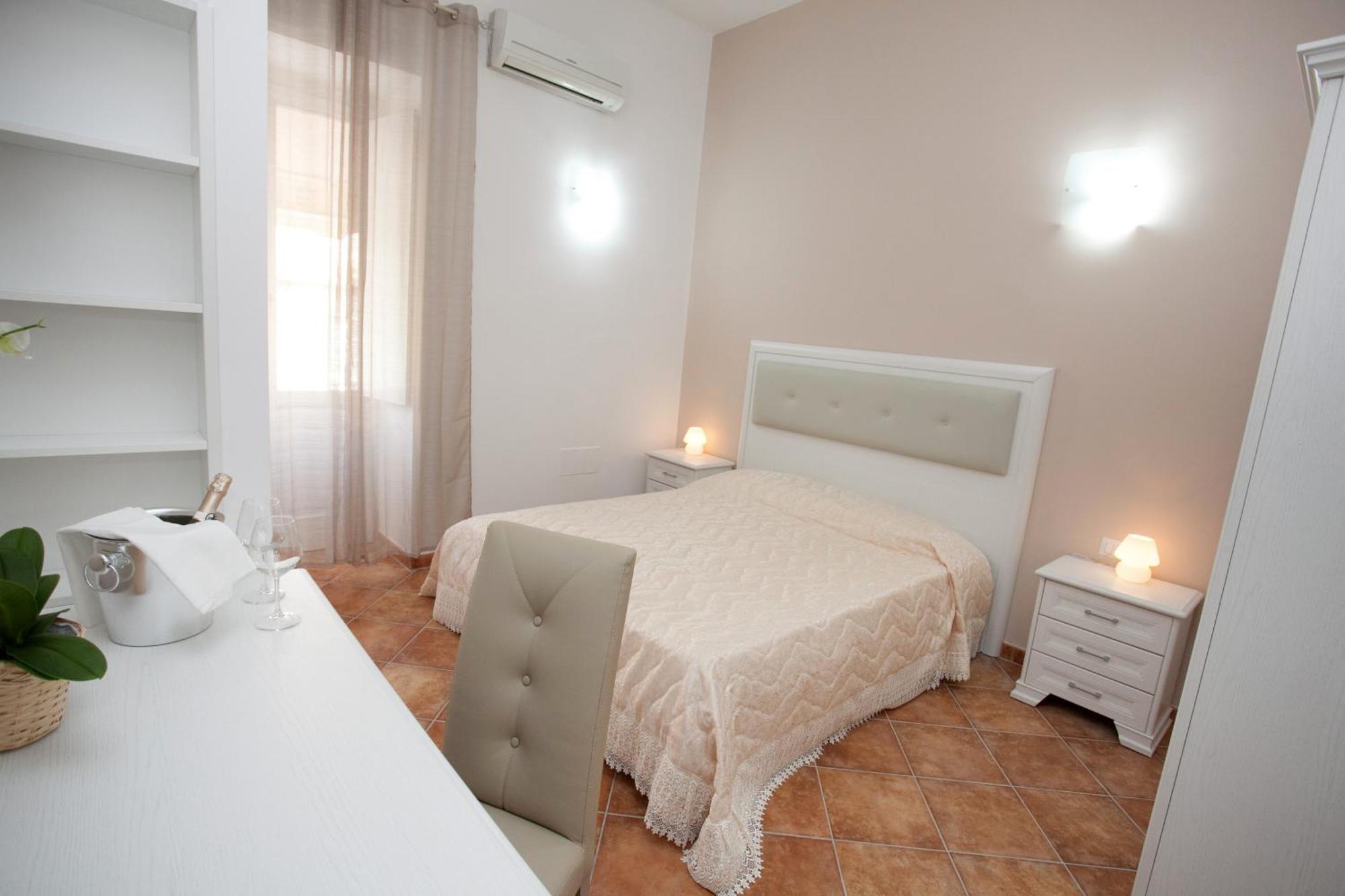 Residenza Gargano Hotel Tropea Buitenkant foto